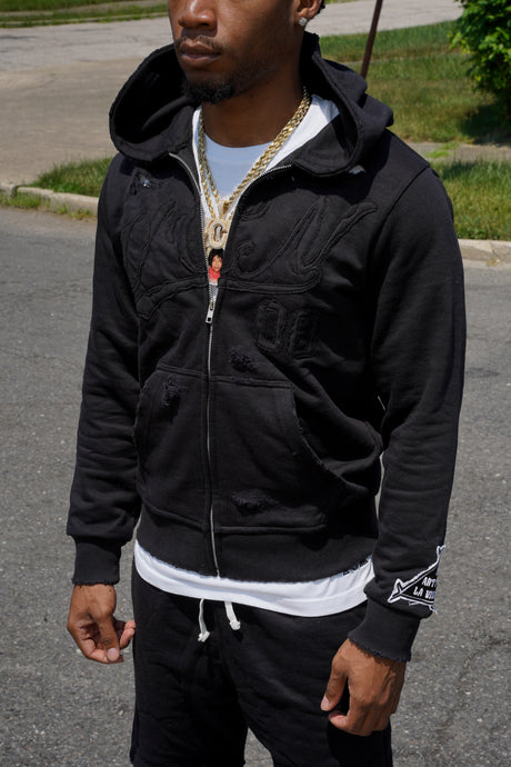 08 HOODIE ‘TRIPLE BLACK’