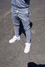 Load image into Gallery viewer, TRACK PANTS ‘GREY’