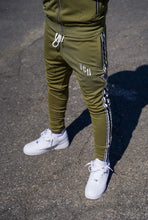 Load image into Gallery viewer, TRACK PANTS ‘OLIVE’